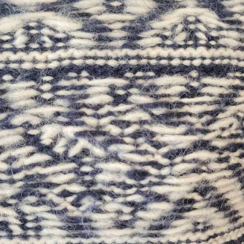 American Eagle NWT Slightly Cropped Sweater Size XL Women's - Picture 2 of 5